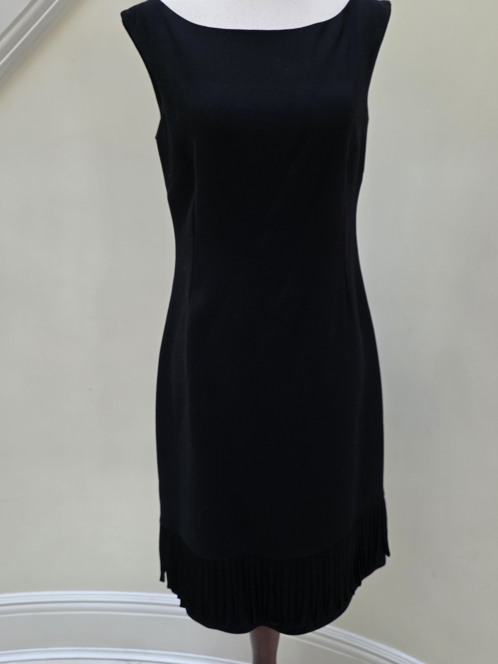 NWT NEW WITH TAGS • Luisa Spagnoli Black "Gerundio" Italian Sheath Dress 6
